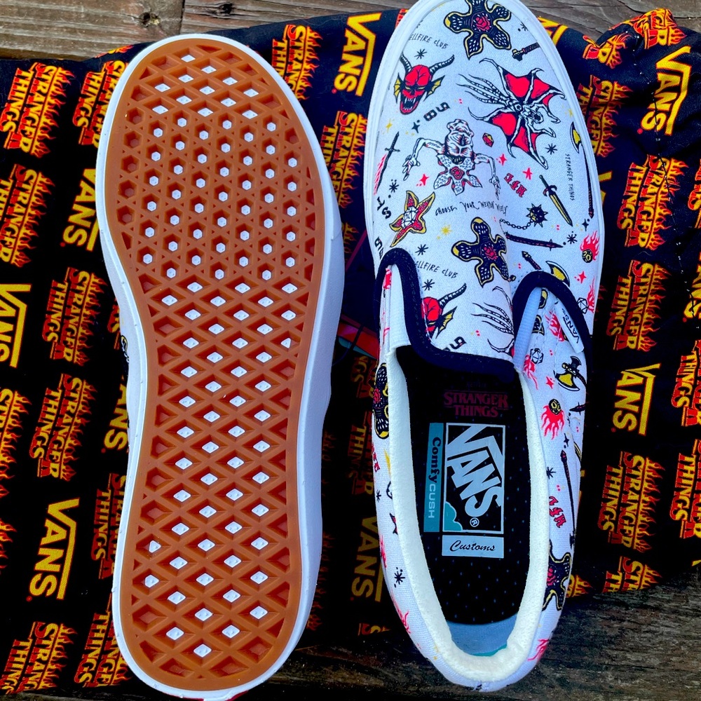 Limited Edition spooky Vans - Stranger Things, custom made